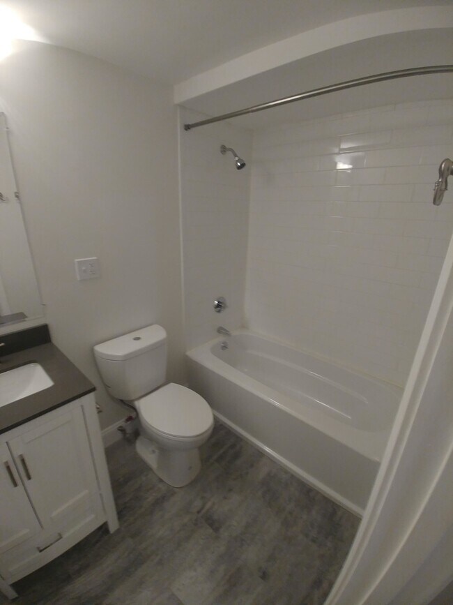 Photo - 133 Endicott St Unit 1
