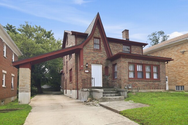 416 Delaware Ave