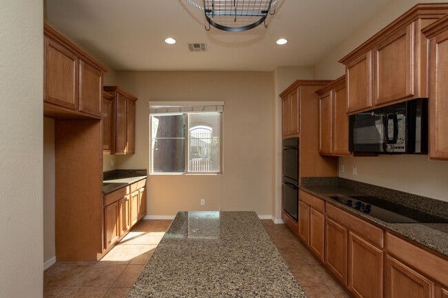 Photo - 5610 W Desperado Way