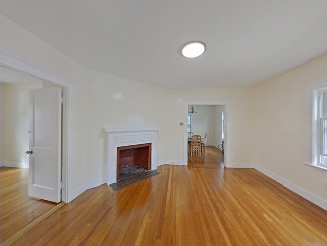 Photo - 204 Marlboro St