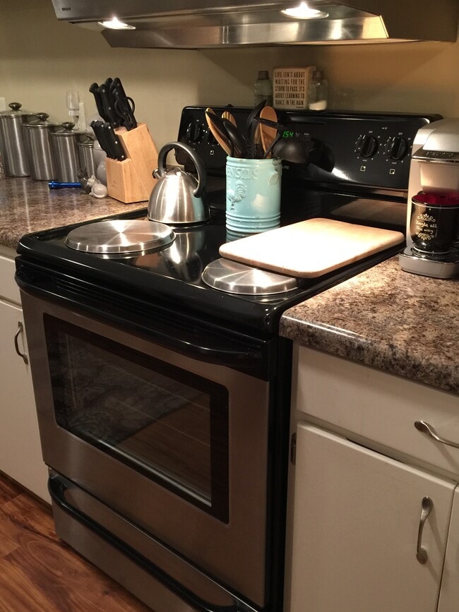 Photo - 901 N Wilbur Ln