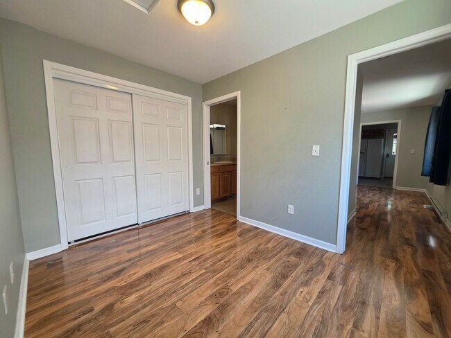 Photo - 1234 Pine St