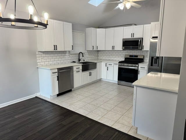 Photo - 2S151 Avondale Ln