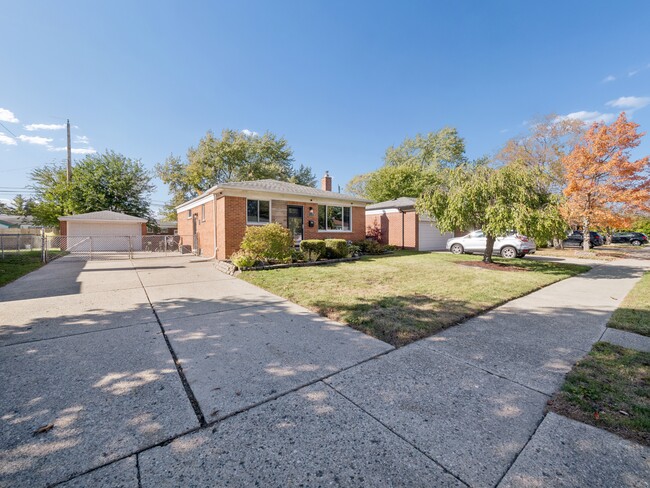 Photo - 26805 Richard Dr