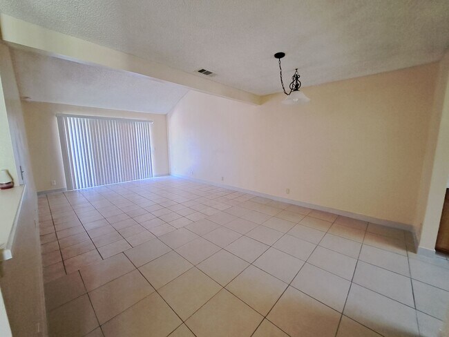Photo - Beautiful Condo! Unit A1