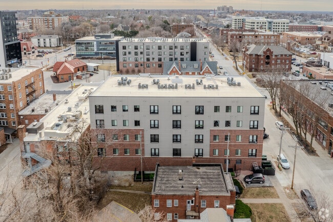 Photo - Blackstone Station