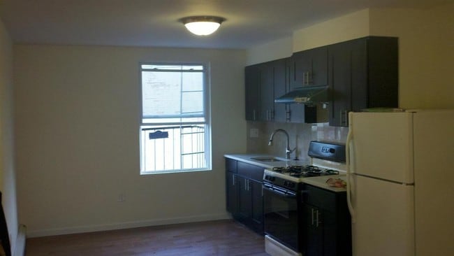 Photo - 227 8th St Unit 2