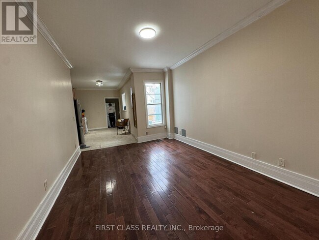 Photo - 30 Endean Ave