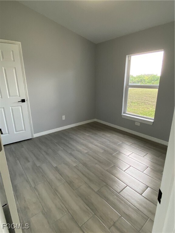 Photo - 3010 67th St W