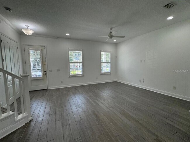 Photo - 1363 Ponce Dr
