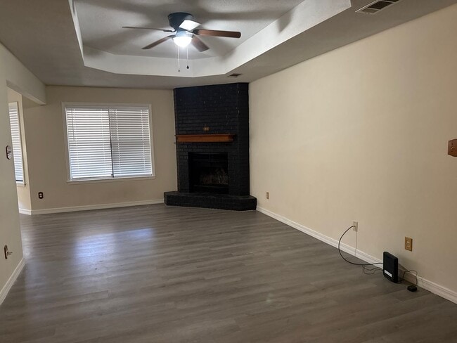 Photo - 1742 Byron Dr