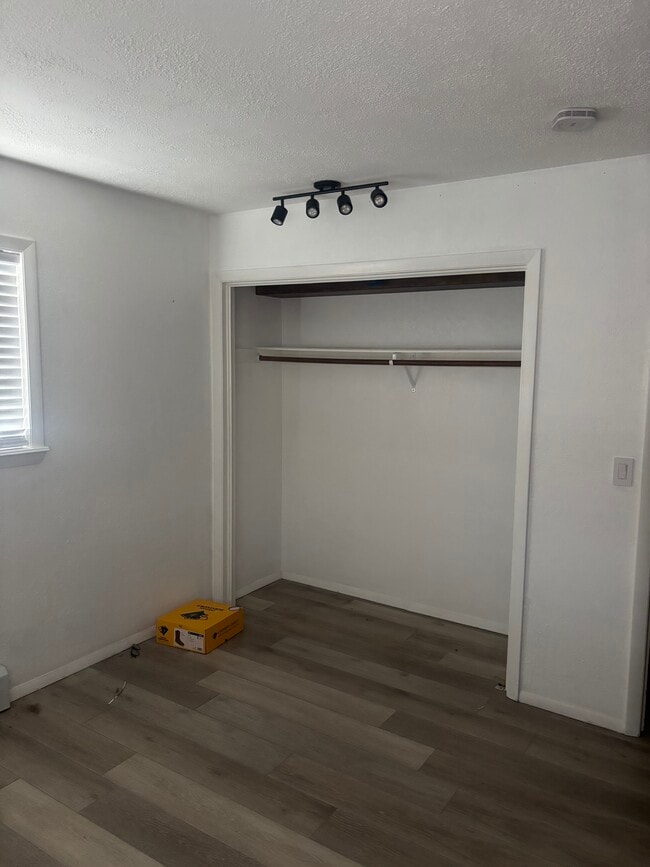 Photo - 2917 1/2 Formay Ave