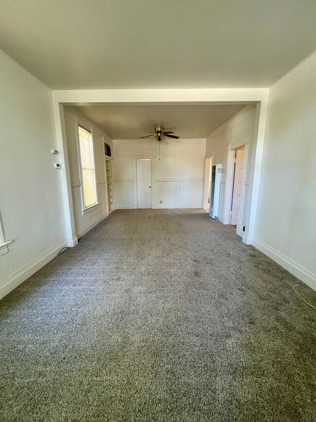 Photo - 1044 Lincoln St