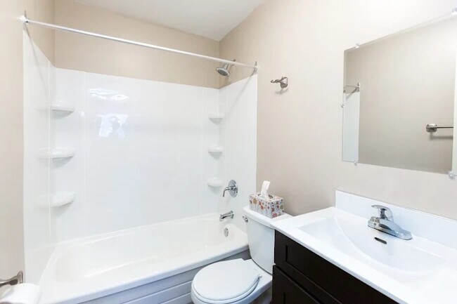 Photo - Kings Landing Apartments