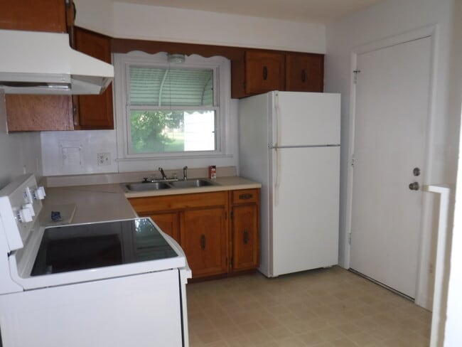 Photo - 3415 Doniphan Ave
