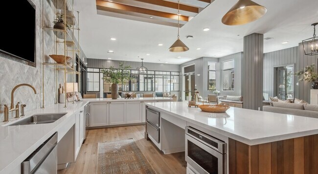 Photo - 1301 Leah Ave Unit SI FL1-ID1499096P