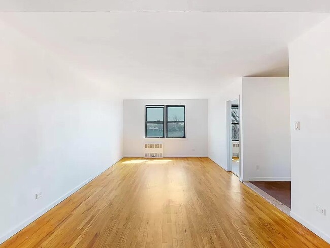 Photo - 2640 Marion Ave