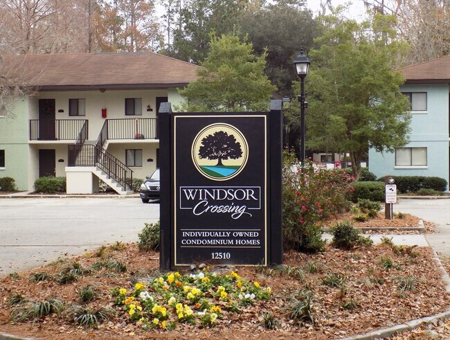 Building Photo - **Available in April** 2 Br/2 ba Condo clo...