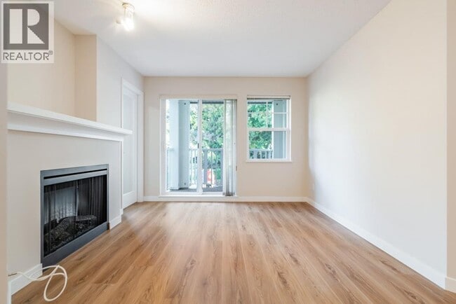 Photo - 7330 Salisbury Ave Unit 213