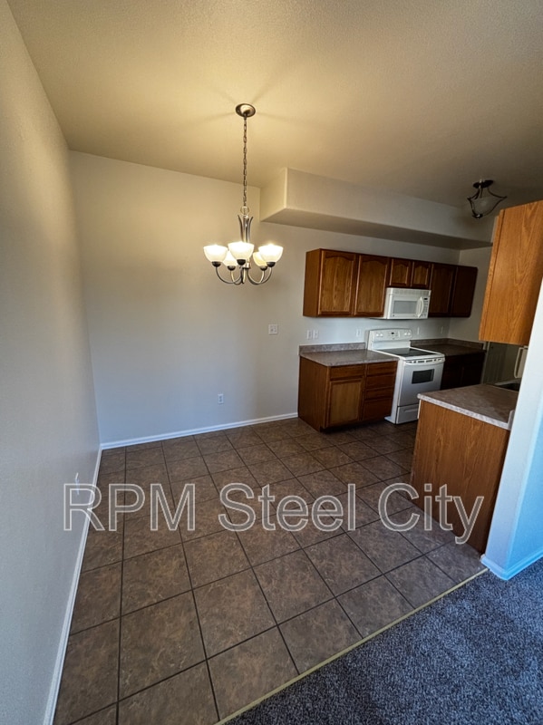 Photo - 4149 Outlook Blvd