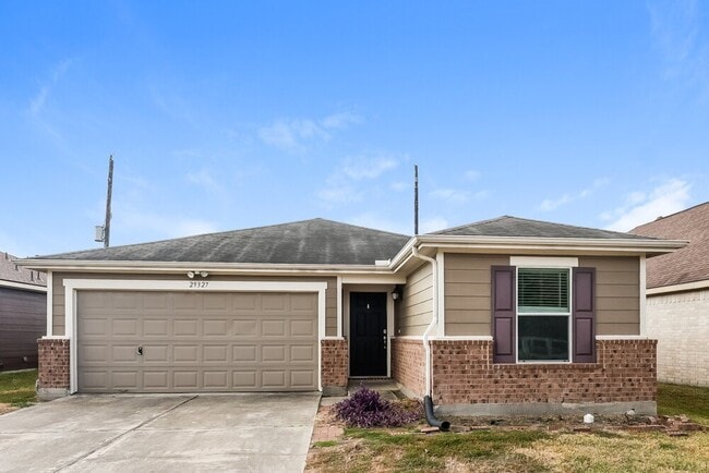 Building Photo - 29327 Legends Green Dr
