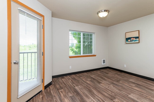 Meadow View | Dining Room