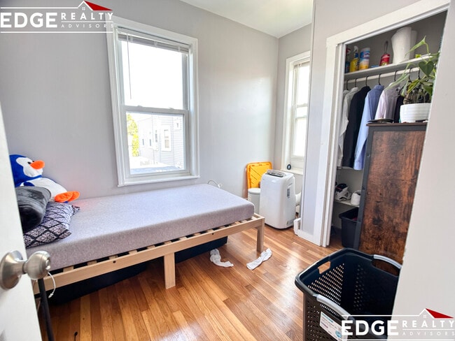 Photo - 11 Houghton St Unit 3