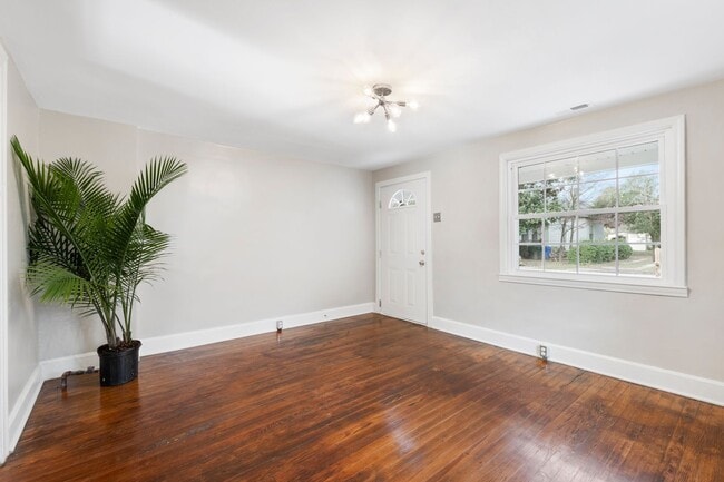 1105 Sauls St SW Unit A