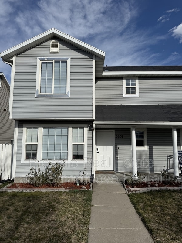 Building Photo - 5601 4015 W