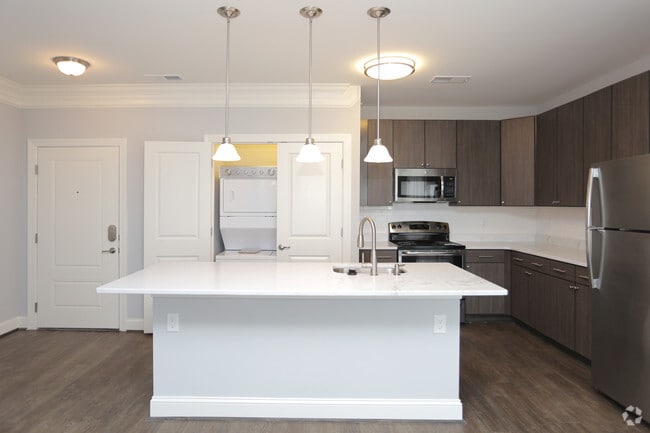 Interior Photo - Aqua on 25th