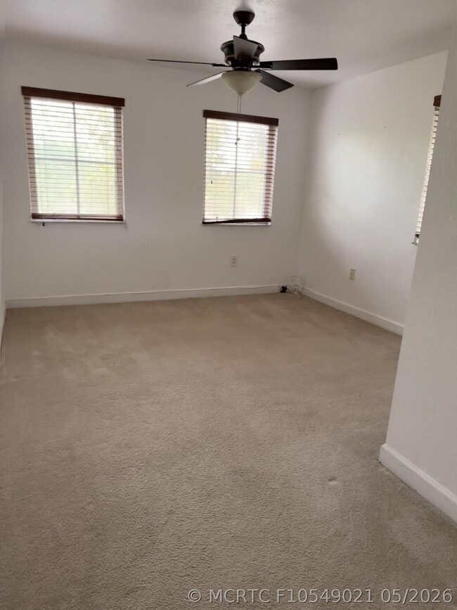 Photo - 130 Jacaranda Country Club Dr