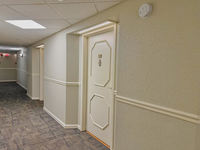 Photo - 2479 Peachtree Rd NE Unit 1508- UTILITIES INCLUDED