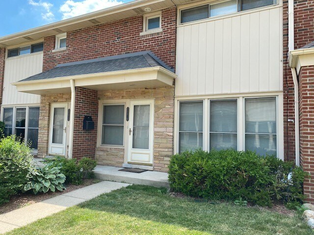 Photo - 1041 College Ave