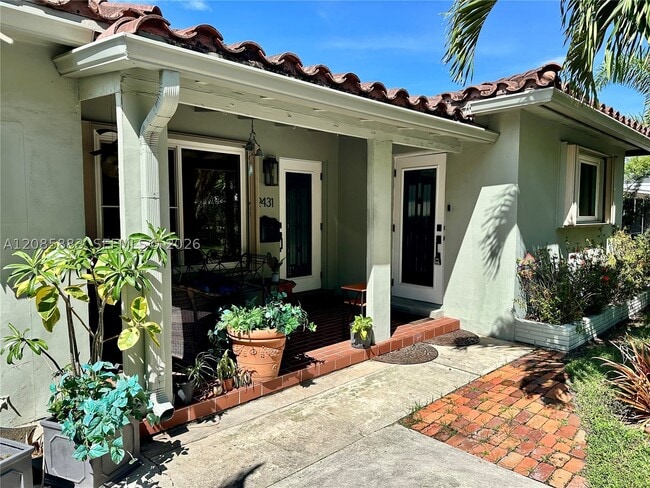 2431 Washington St Unidad 2