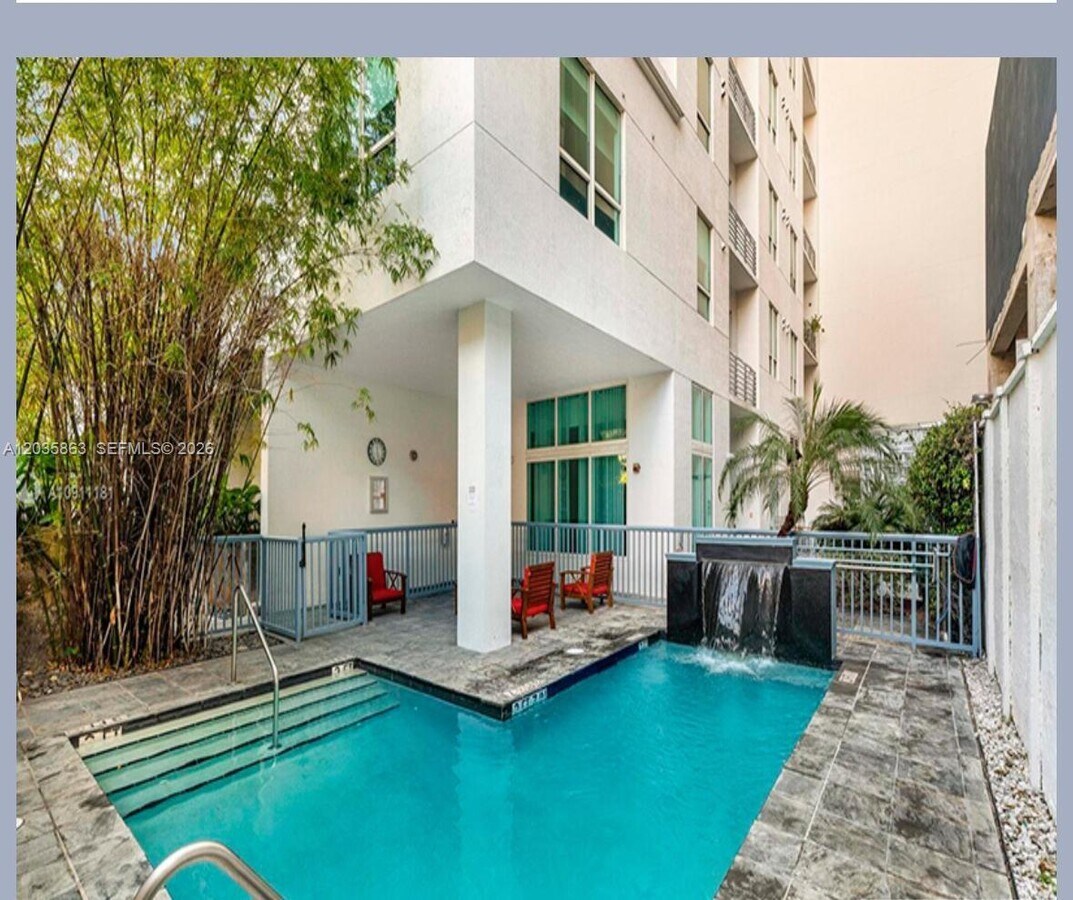 Photo - 234 NE 3rd St Unidad 1506