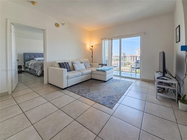 Photo - 1627 SW 37th Ave Unit 802