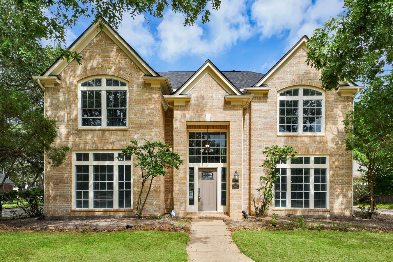 Photo - 16203 Broken Timber Cir