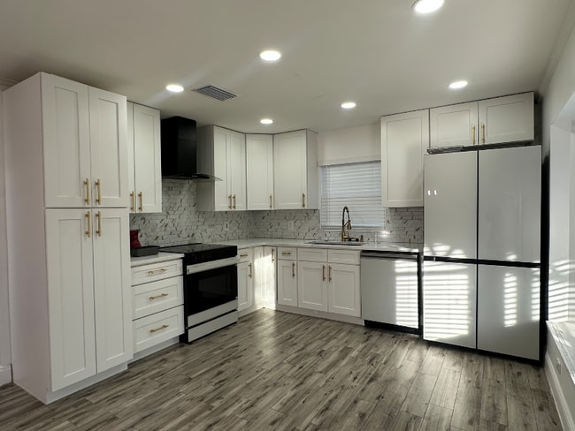 Photo - 9224 Ventana Ln