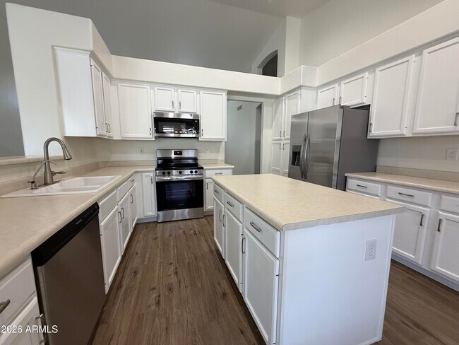 Photo - 6502 E Marilyn Rd