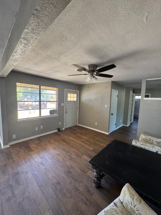 Photo - 1802 Dayton Dr