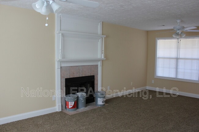 Photo - 350 Cambridge Way