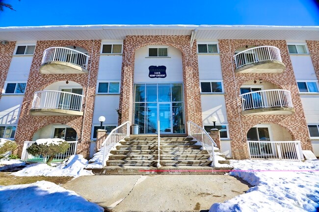 Photo - 145 Kemp Cres