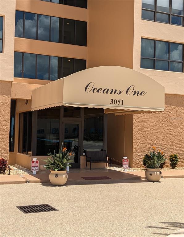 Building Photo - 3051 S Atlantic Ave Unit J010