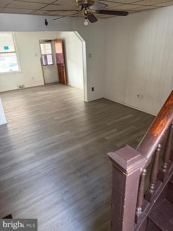 Building Photo - 449 S Mill St