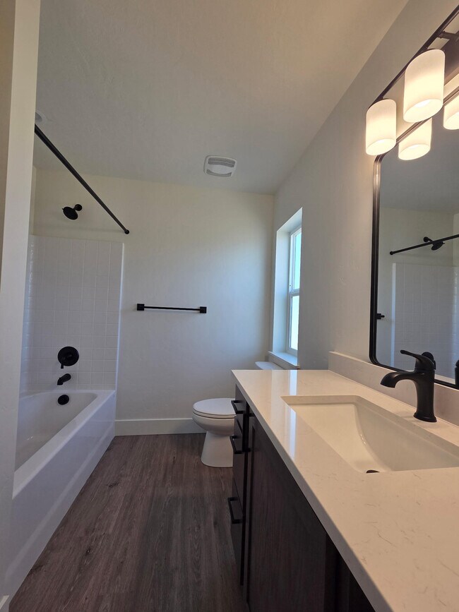 Photo - 4621 Highgarden Wy