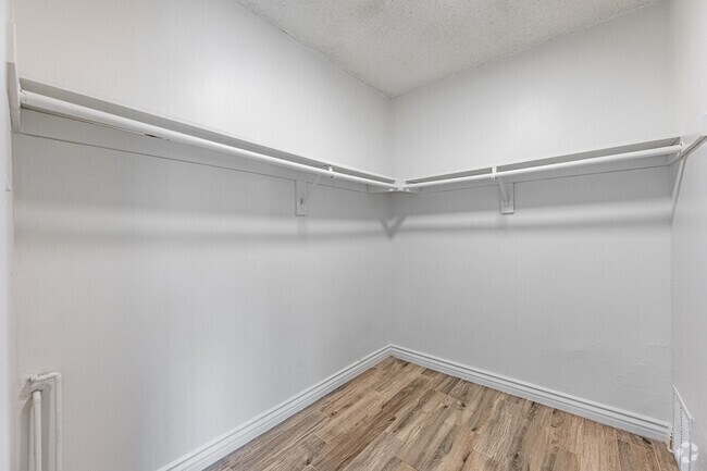 1 dormitorio, 1 baño - 56 m² - Almacenamiento