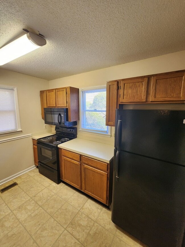 Photo - Durham / 2BR Woodcroft Condo AVAIL