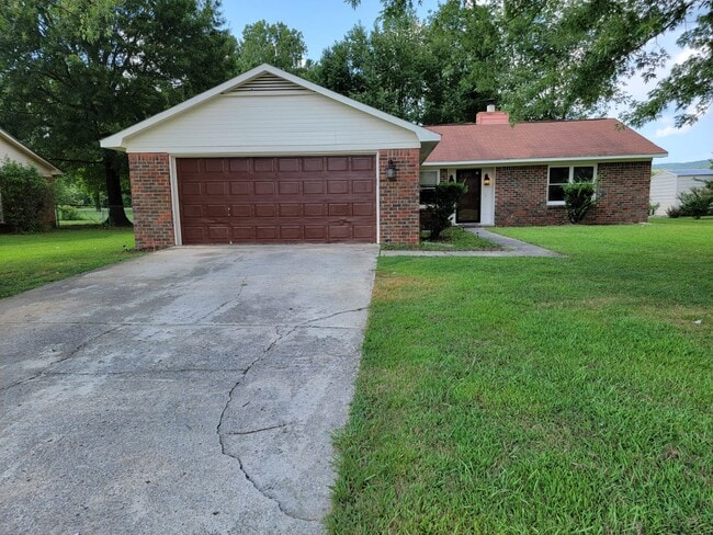 Building Photo - 1007 Kinsey Dr SE