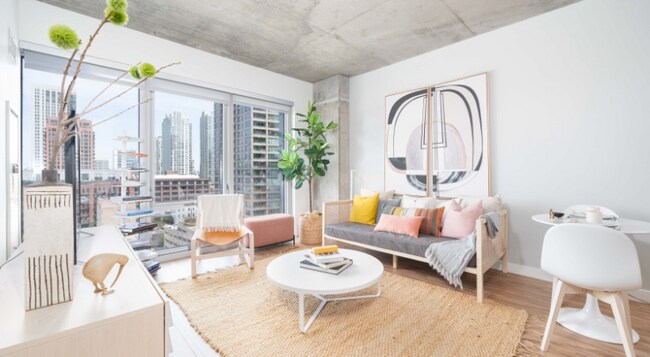 Photo - 620 W Randolph St