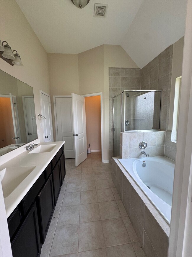 Photo - 19911 Whistle Creek Ln